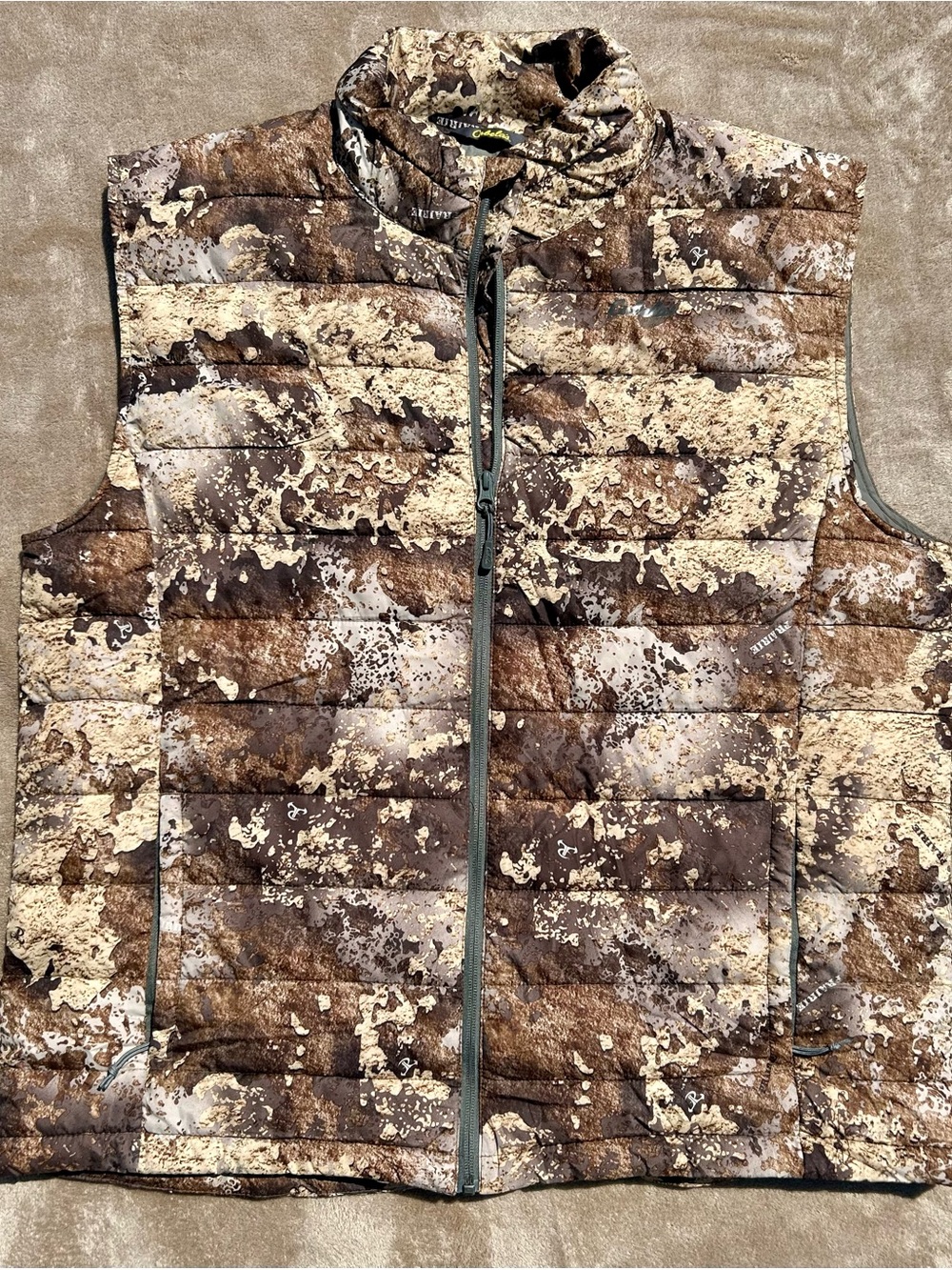 New Mens XL Cabela’s Redhead Prairie Puffer Vest - $30
